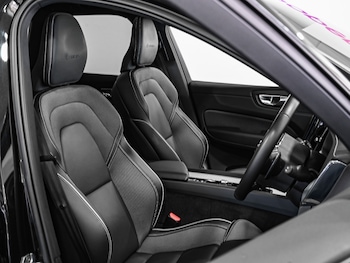 Used Volvo XC60 2020 for sale - 75466227: Photo