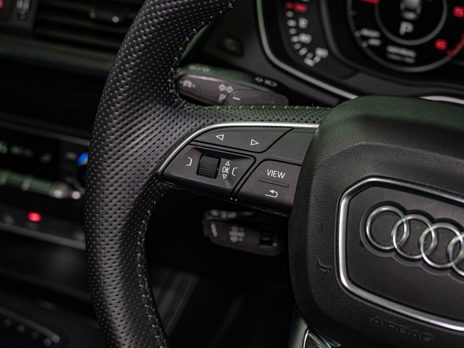 Used Audi Q5 2019 for sale - 76984037: Photo 12