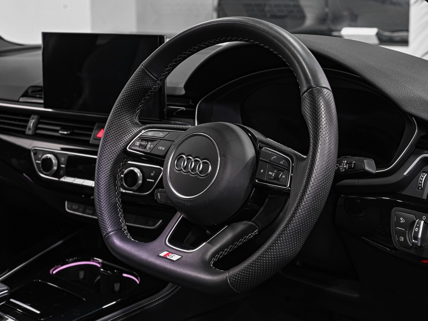 Used Audi A4 2023 for sale - 76870818: Photo 11