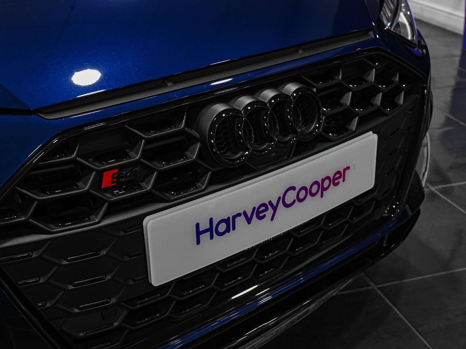 Used Audi A4 2023 for sale - 76870818: Photo 2