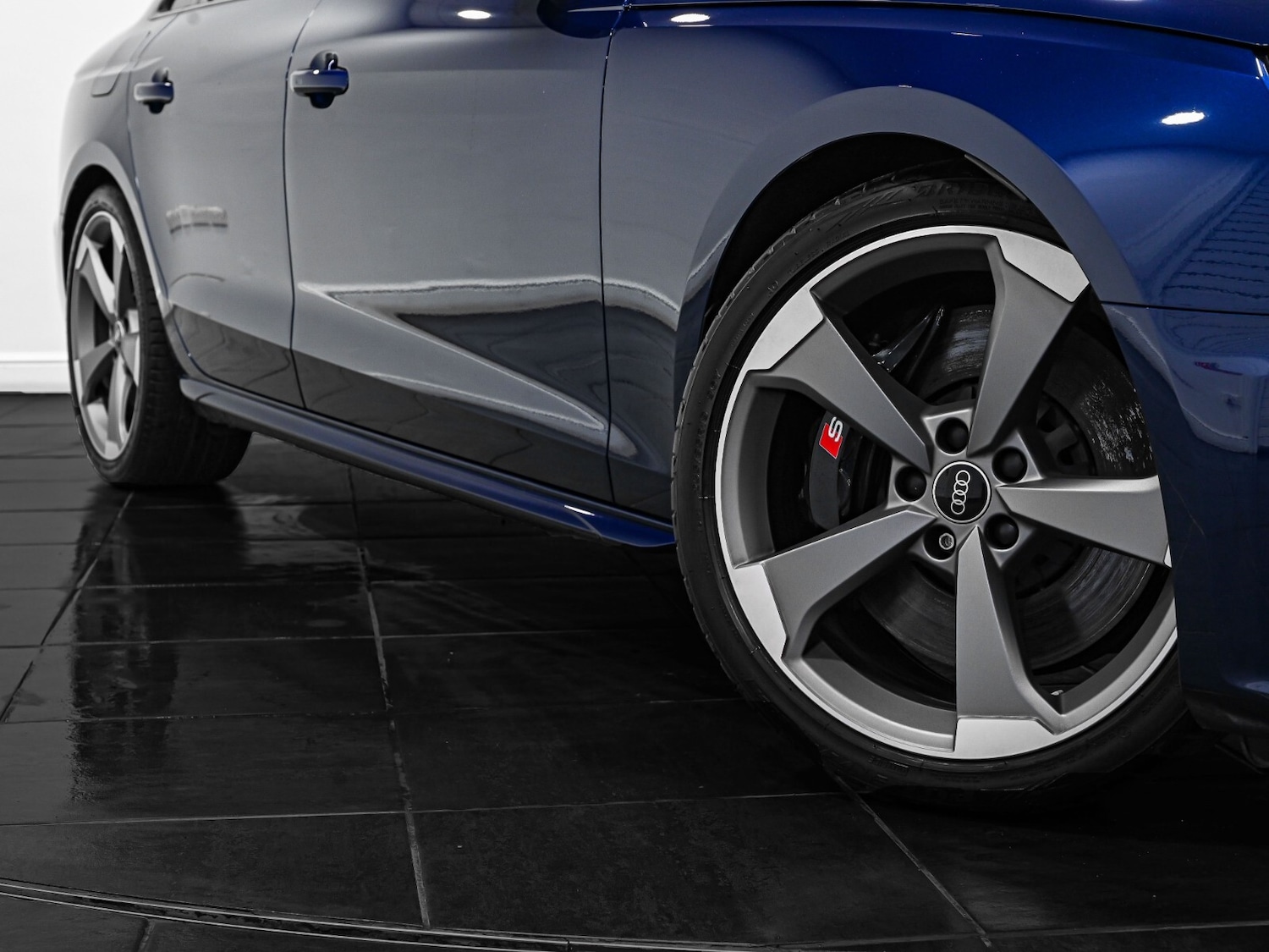 Used Audi A4 2023 for sale - 76870818: Photo 3