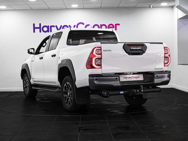 Used Toyota Hilux 2025 for sale - 75691994: Photo 5