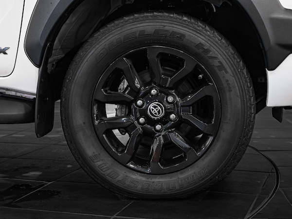 Used Toyota Hilux 2025 for sale - 75691994: Photo 6