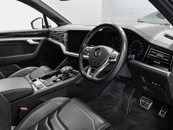 Used Volkswagen Touareg 2019 for sale - 75465959: Photo 2