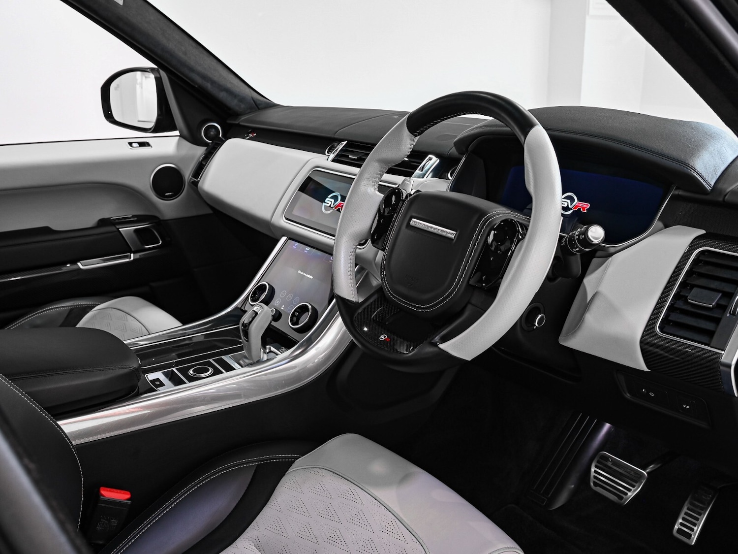 Used Land Rover Range Rover Sport 2021 for sale - 77660426: Photo 2