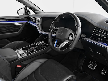 Used Volkswagen Touareg 2023 for sale - 78186993: Photo