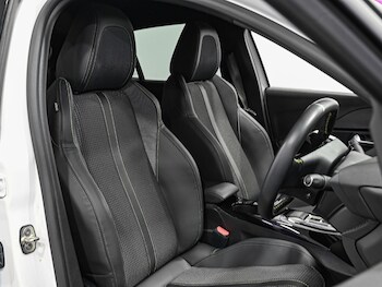 Used Peugeot 208 2023 for sale - 77339480: Photo