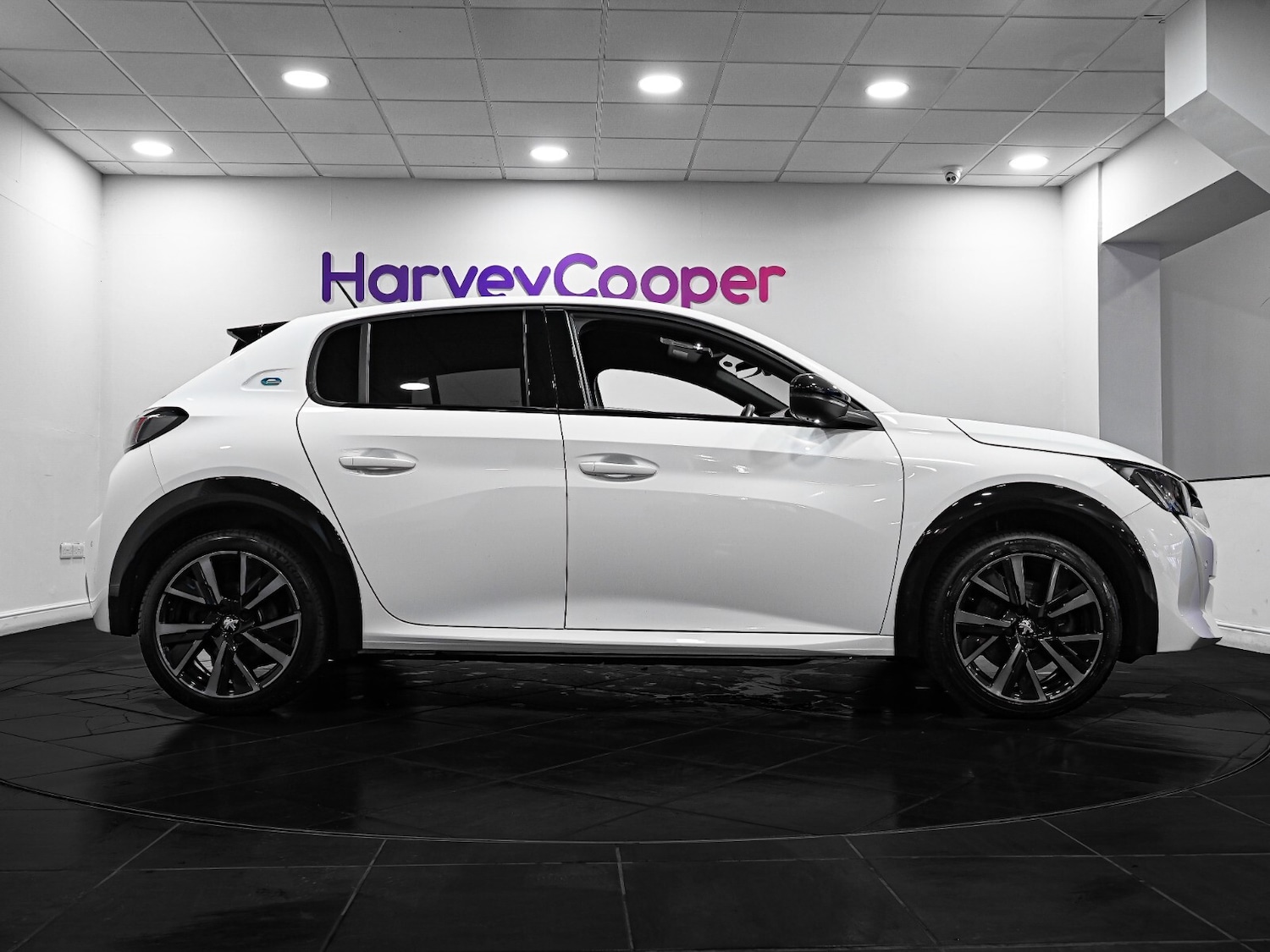 Used Peugeot 208 2023 for sale - 77339480: Photo 4