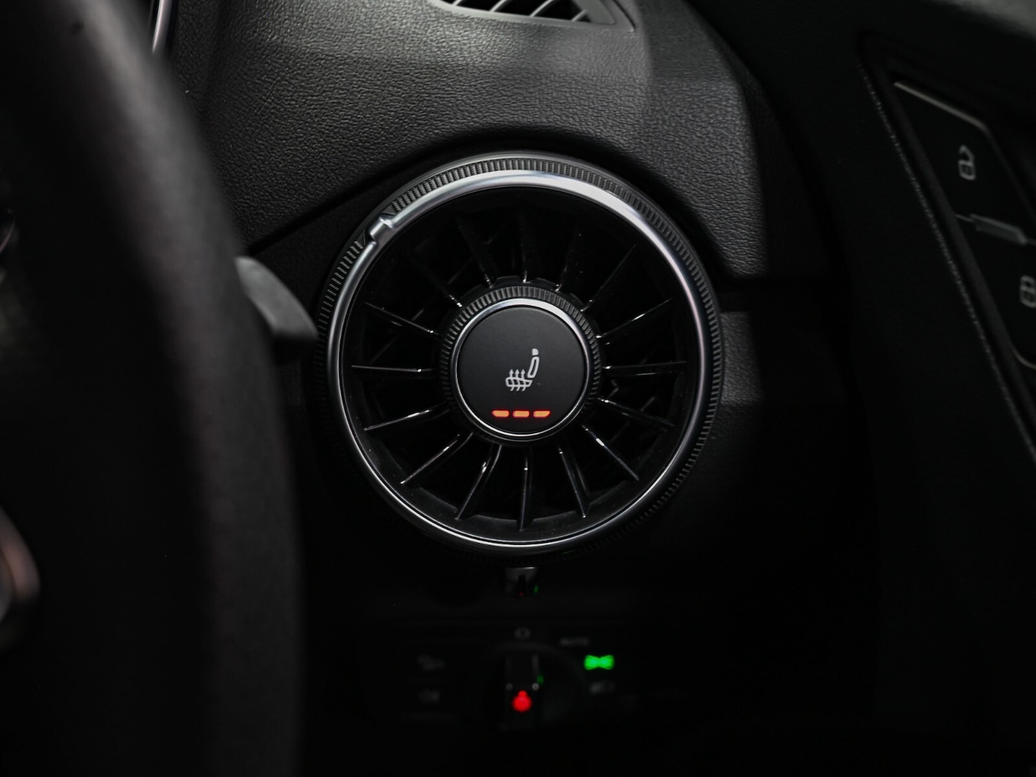 Used Audi TT 2022 for sale - 76332171: Photo 13