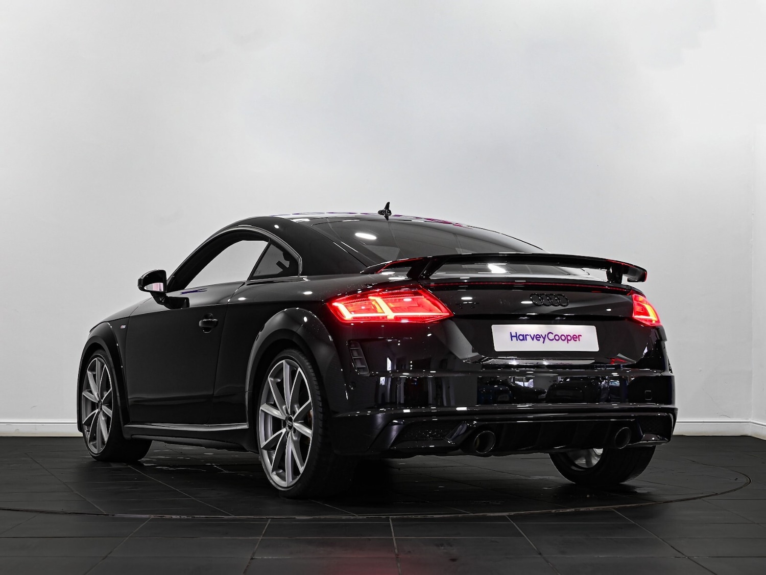 Used Audi TT 2022 for sale - 76332171: Photo 5