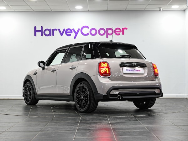 Used MINI Hatch 2023 for sale - 76311969: Photo 4