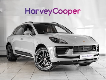 Used Porsche Macan 2021 for sale - 78055303: Photo