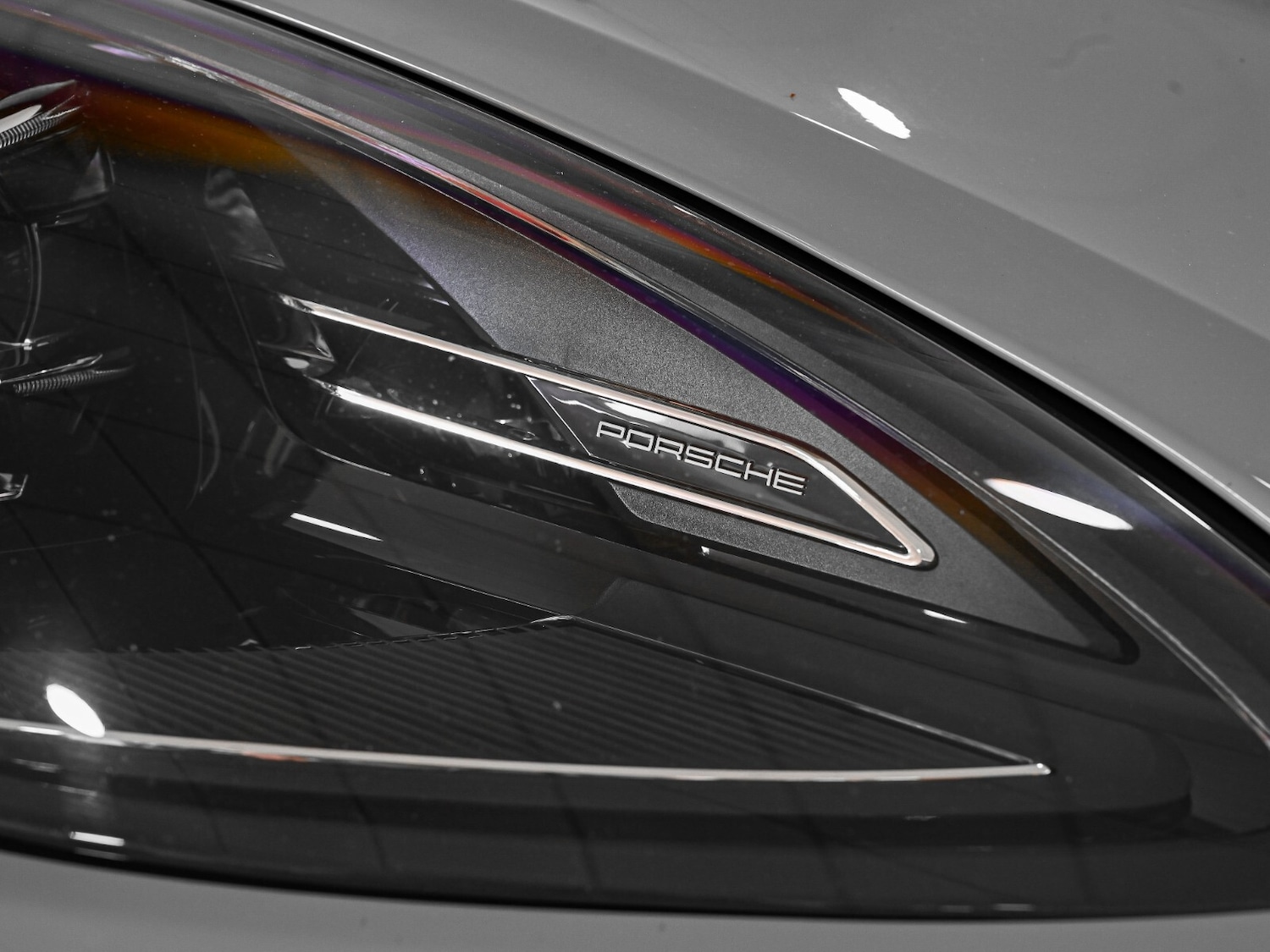 Used Porsche Macan 2021 for sale - 78055303: Photo 22