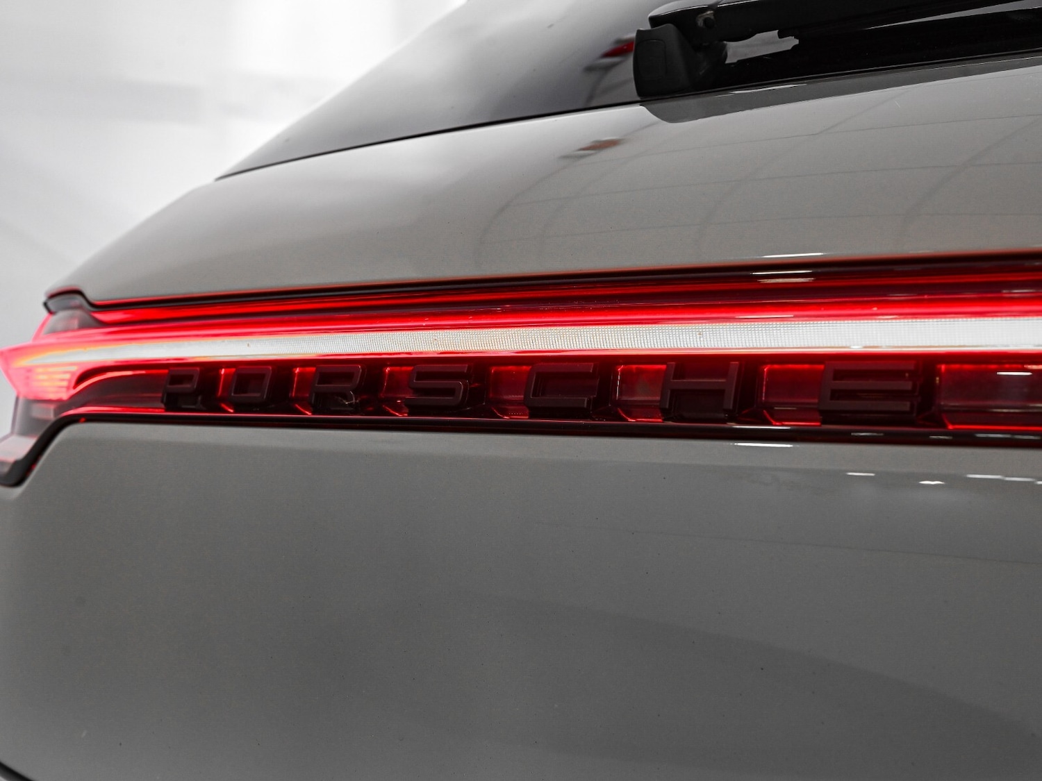 Used Porsche Macan 2021 for sale - 78055303: Photo 25