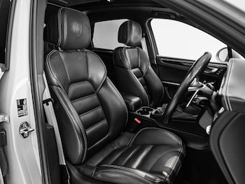 Used Porsche Macan 2021 for sale - 78055303: Photo