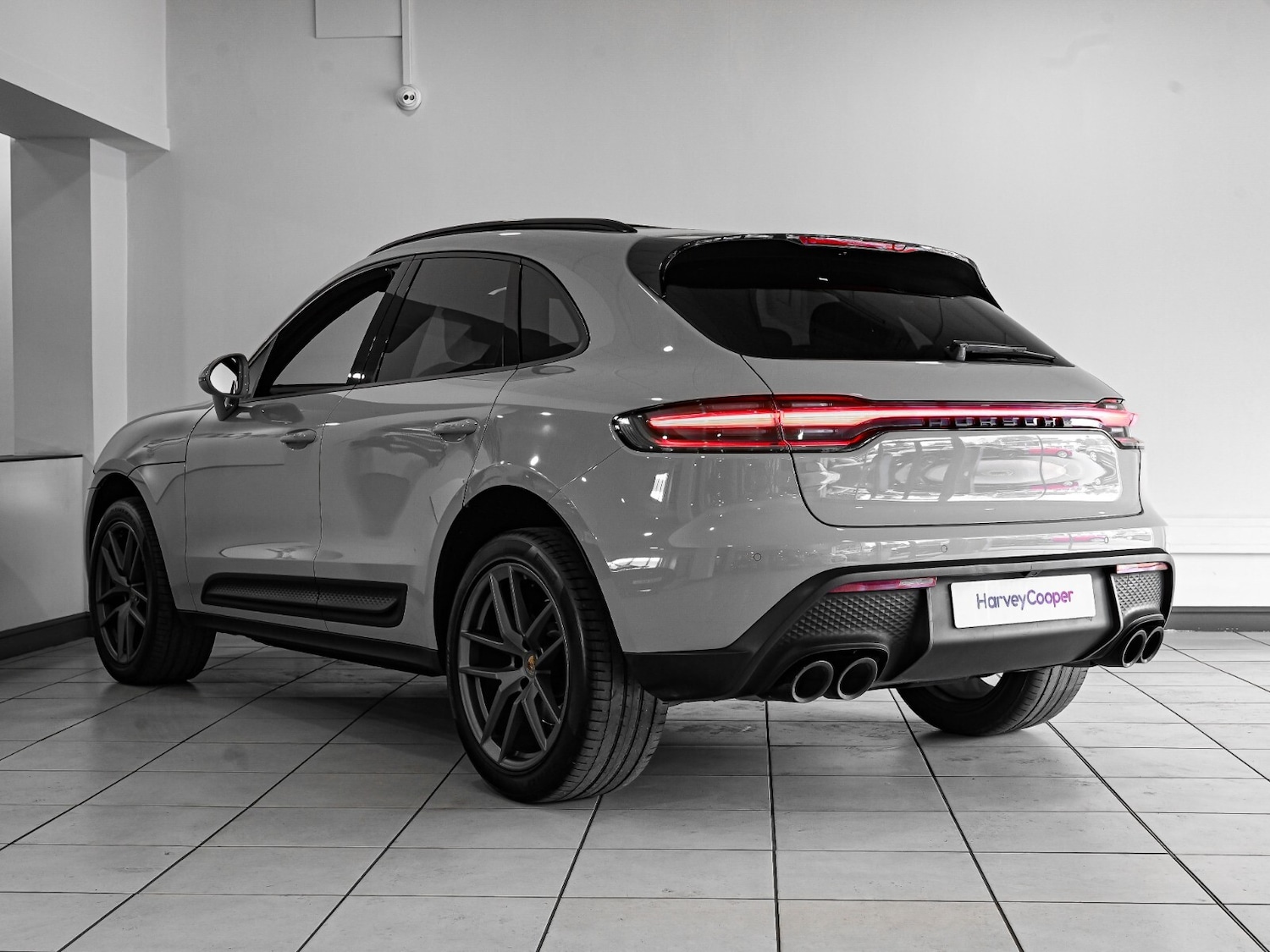 Used Porsche Macan 2021 for sale - 78055303: Photo 6