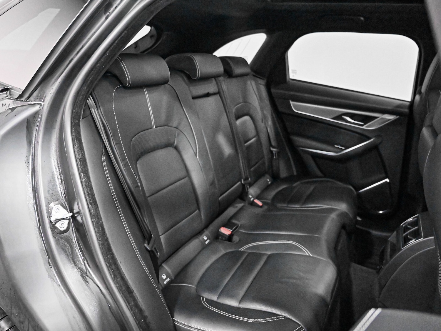 Used Jaguar F-Pace 2021 for sale - 77116104: Photo 26