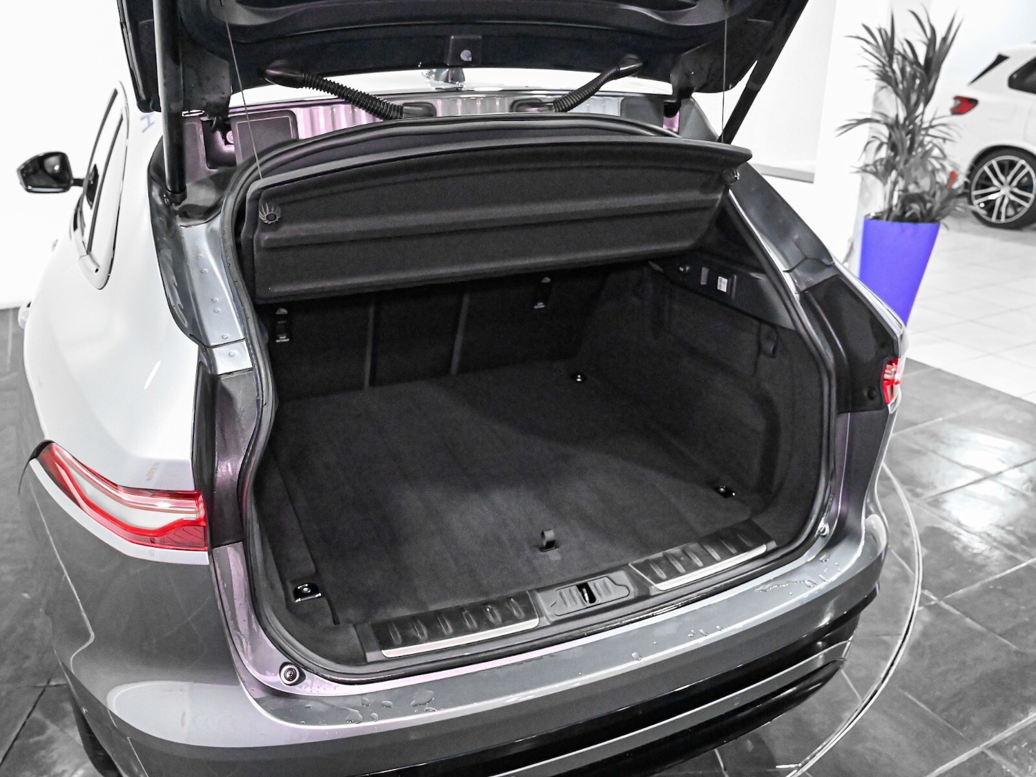 Used Jaguar F-Pace 2021 for sale - 77116104: Photo 27