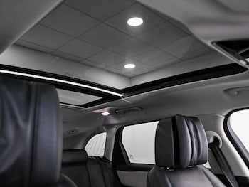 Used Land Rover Range Rover Velar 2024 for sale - 78743118: Photo