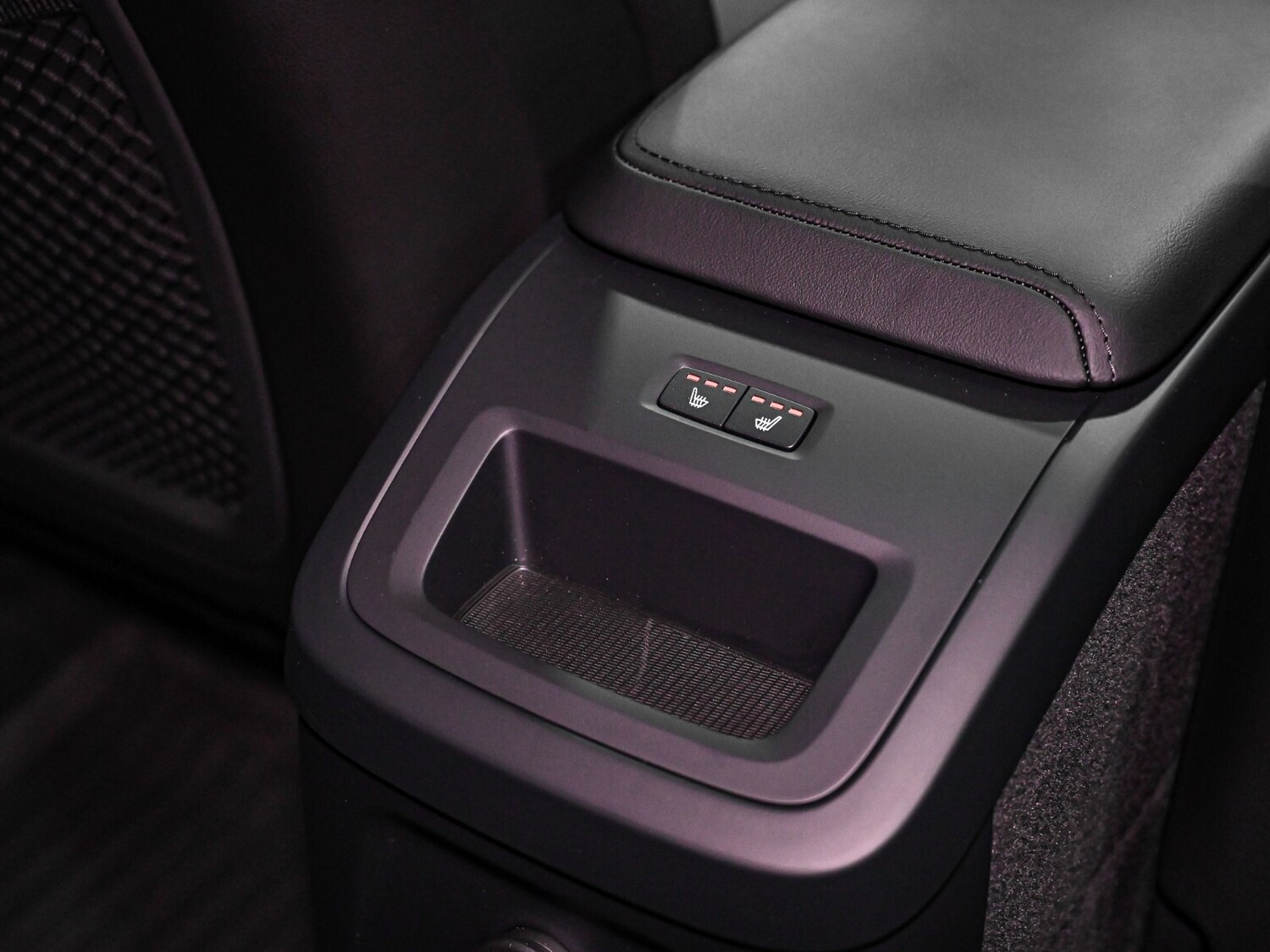 Used Volvo XC60 2024 for sale - 77380894: Photo 27