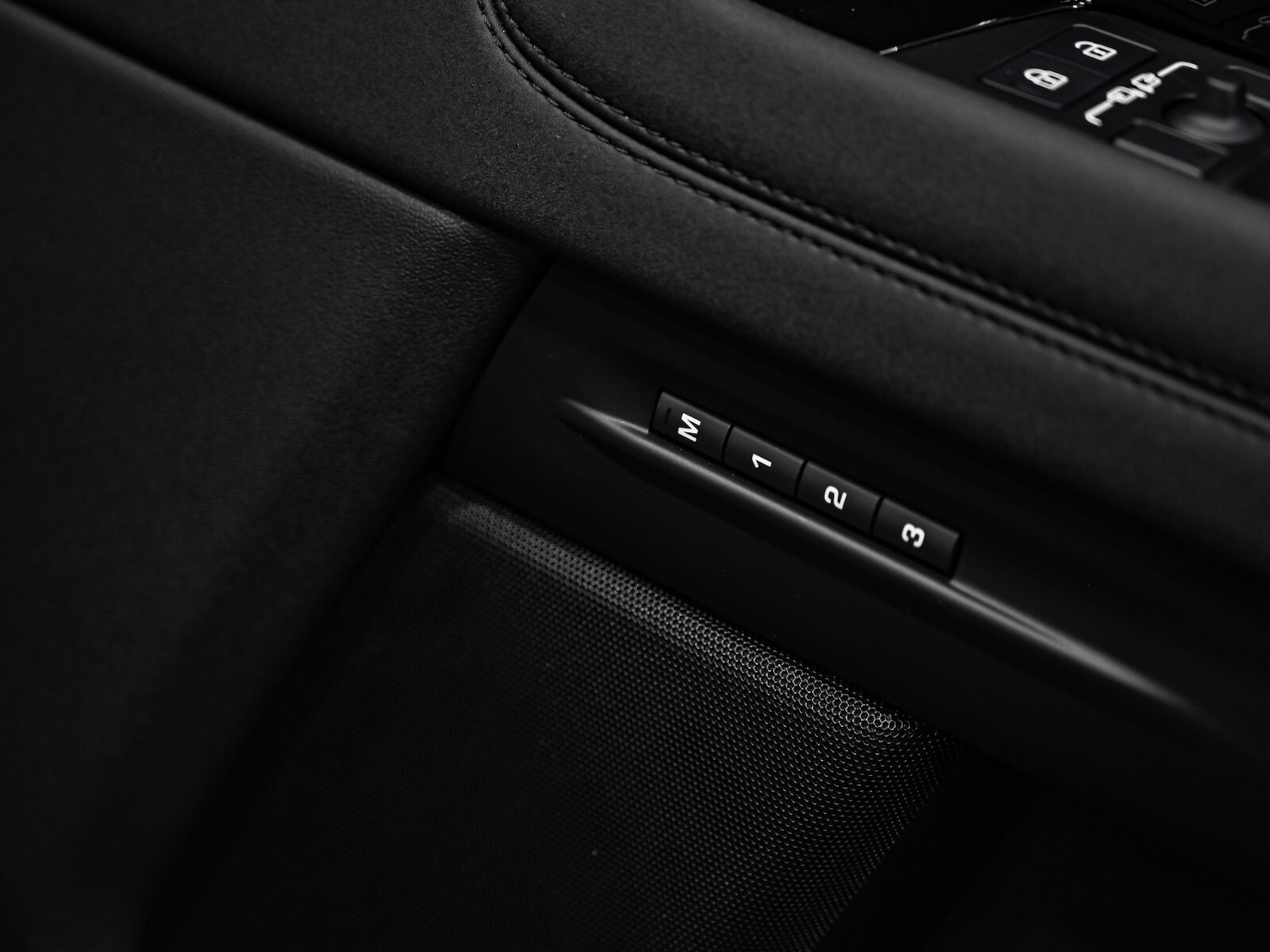 Used Land Rover Range Rover Evoque 2022 for sale - 76145856: Photo 23