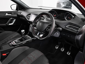 Used Peugeot 308 2019 for sale - 75738659: Photo