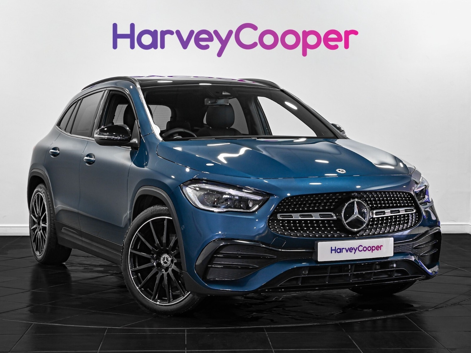 Used Mercedes-Benz GLA 2023 for sale - 76874250: Photo 1