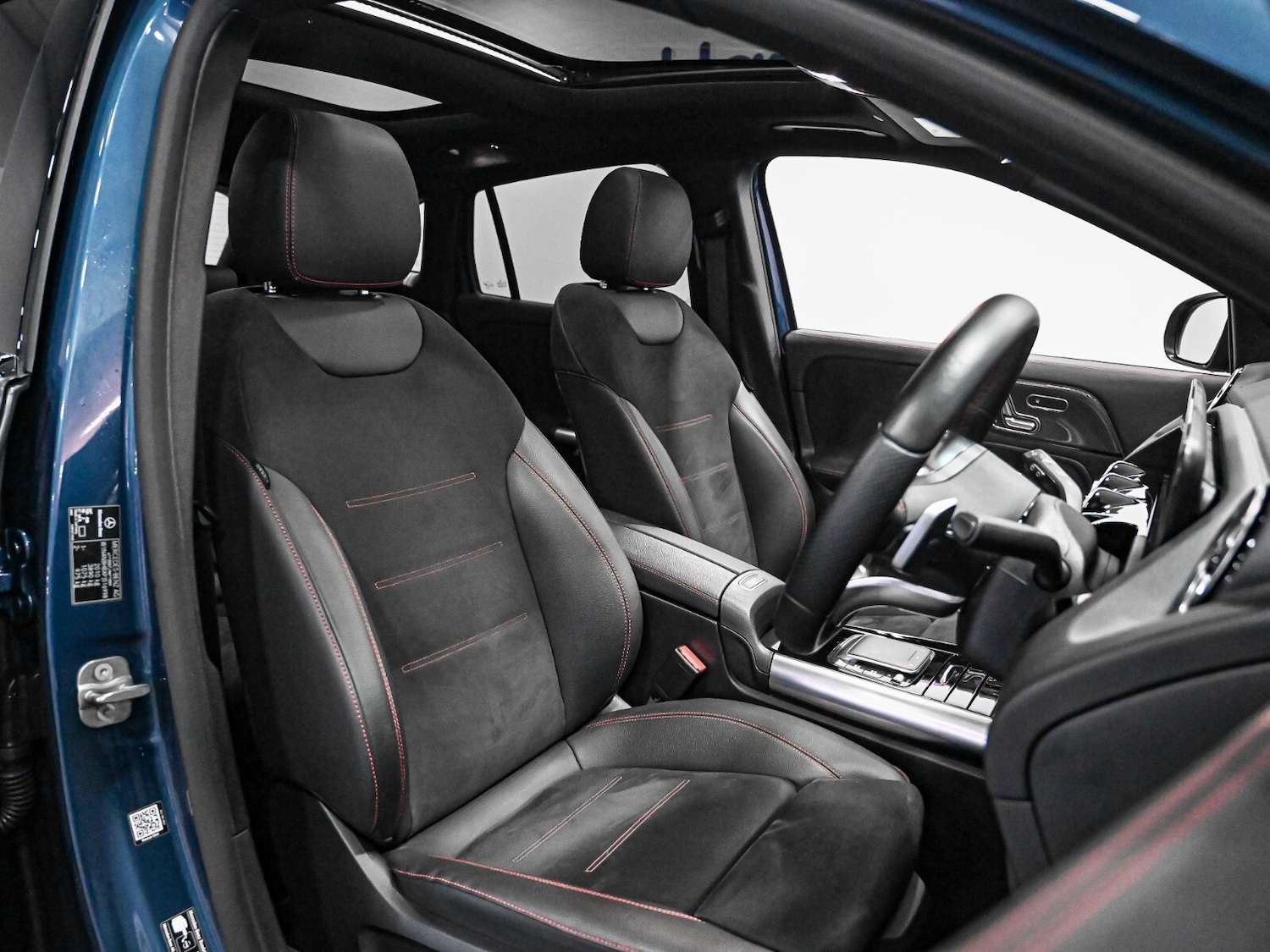 Used Mercedes-Benz GLA 2023 for sale - 76874250: Photo 4