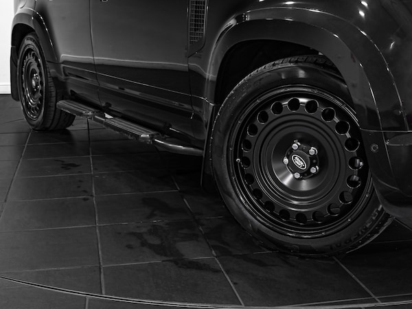 Used Land Rover Defender 2022 for sale - 75465833: Photo 22