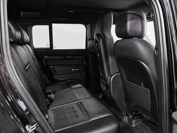 Used Land Rover Defender 2022 for sale - 75465833: Photo 29