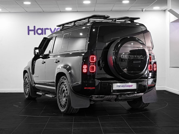 Used Land Rover Defender 2022 for sale - 75465833: Photo 5
