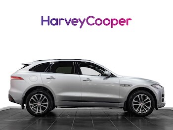 Used Jaguar F-Pace 2019 for sale - 77353701: Photo