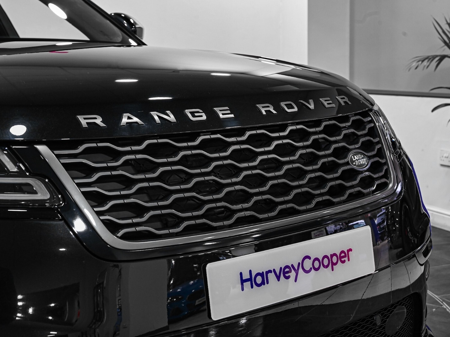 Used Land Rover Range Rover Velar 2022 for sale - 76544456: Photo 17