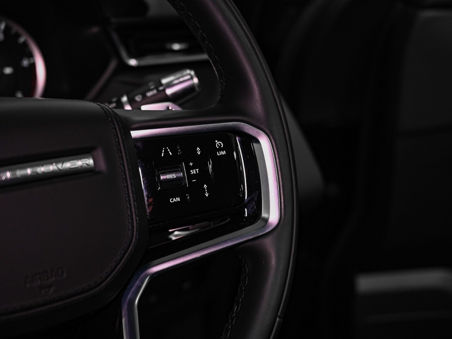 Used Land Rover Range Rover Velar 2022 for sale - 76544456: Photo 8