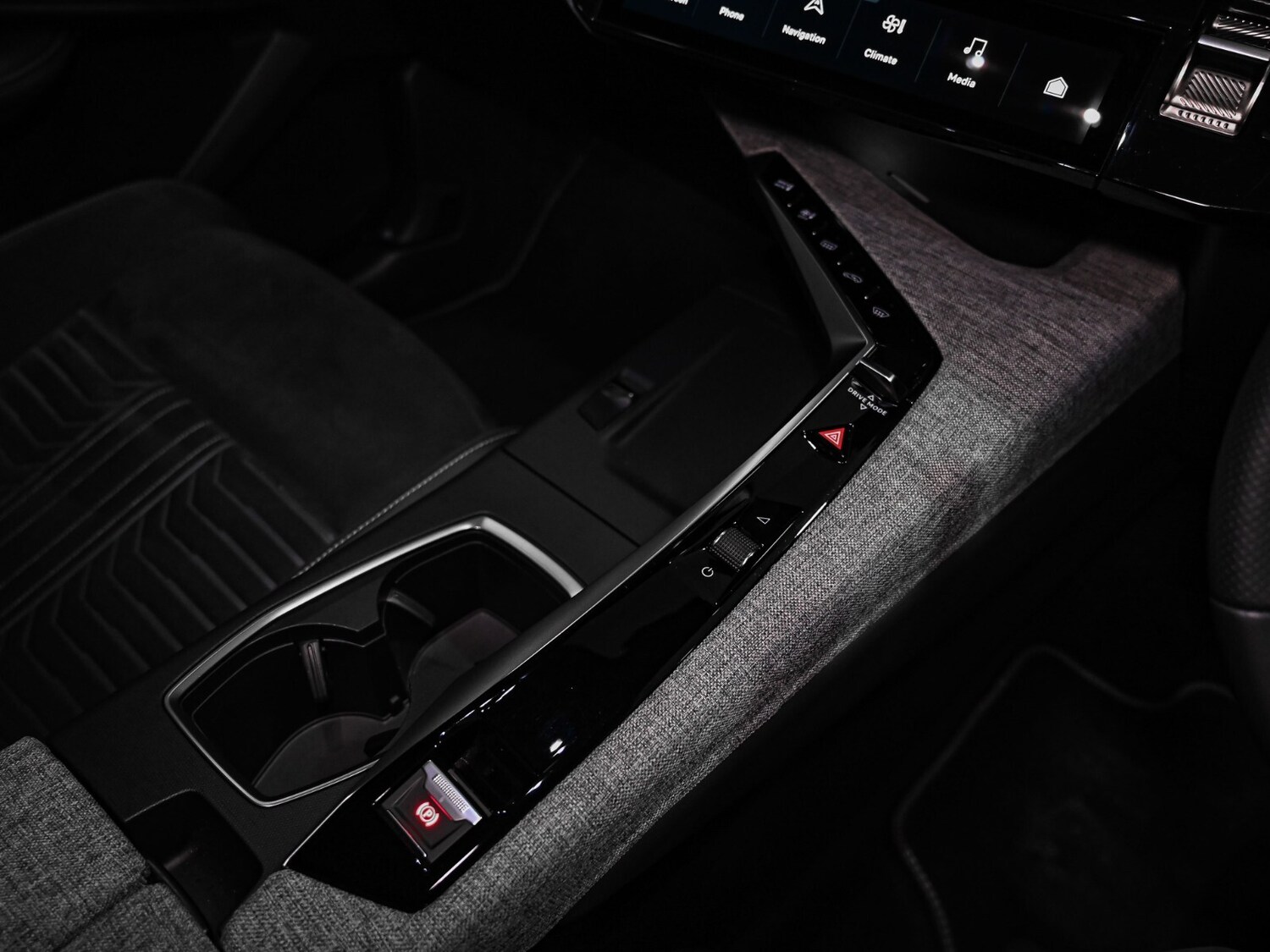 Used Peugeot 3008 2024 for sale - 77539818: Photo 12