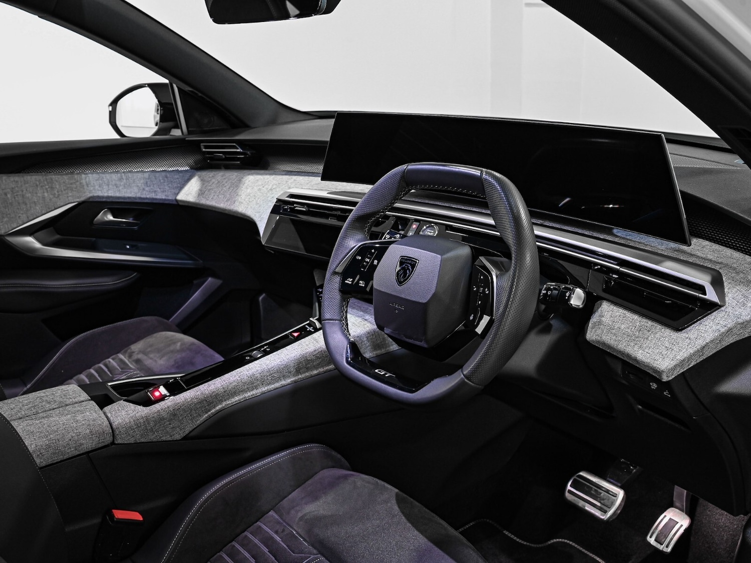 Used Peugeot 3008 2024 for sale - 77539818: Photo 2