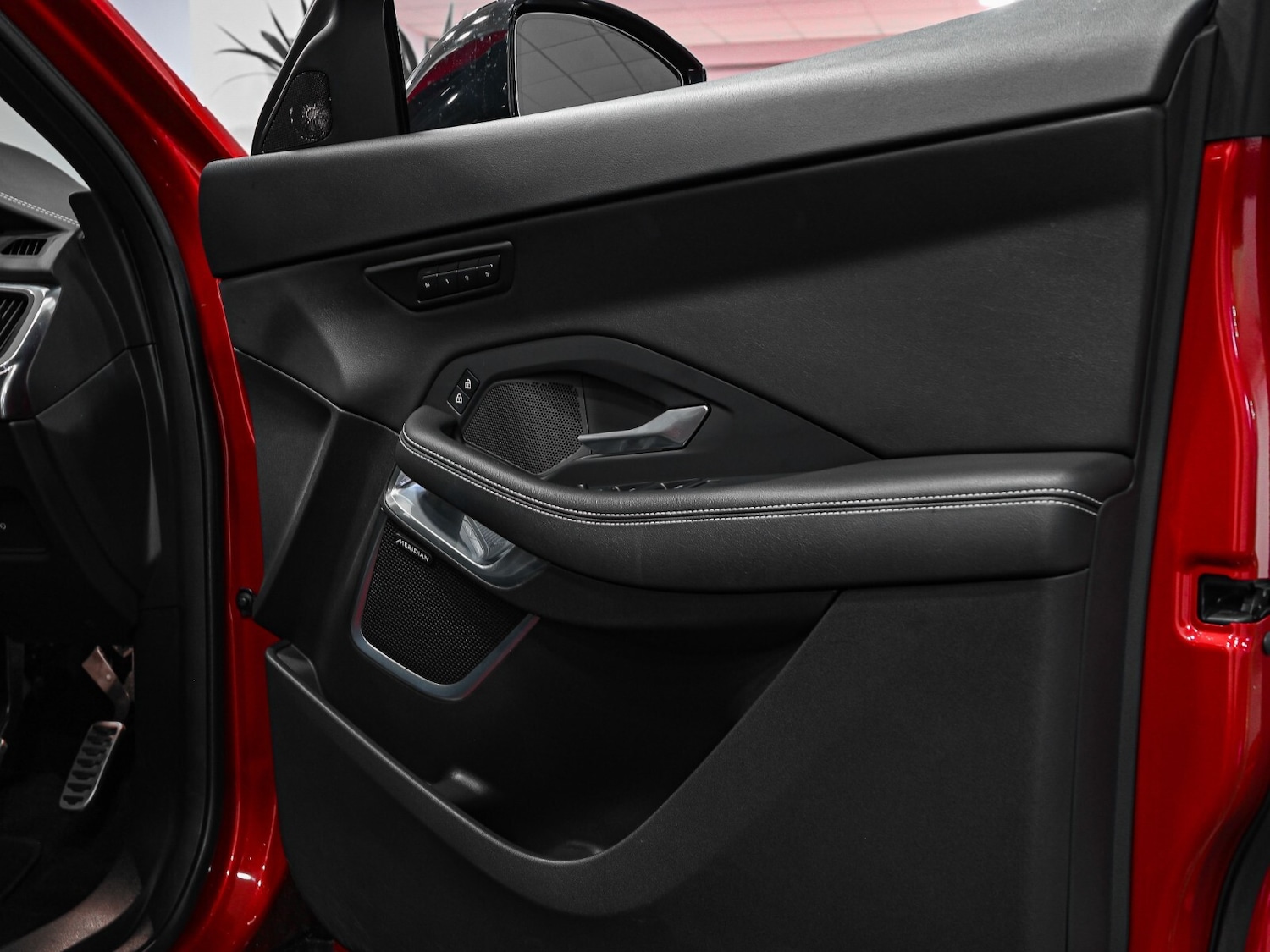 Used Jaguar E-Pace 2023 for sale - 77366962: Photo 23