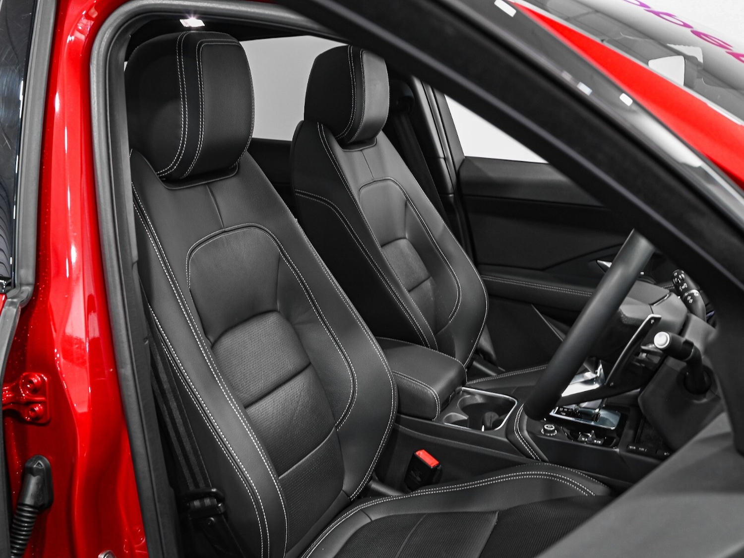 Used Jaguar E-Pace 2023 for sale - 77366962: Photo 3