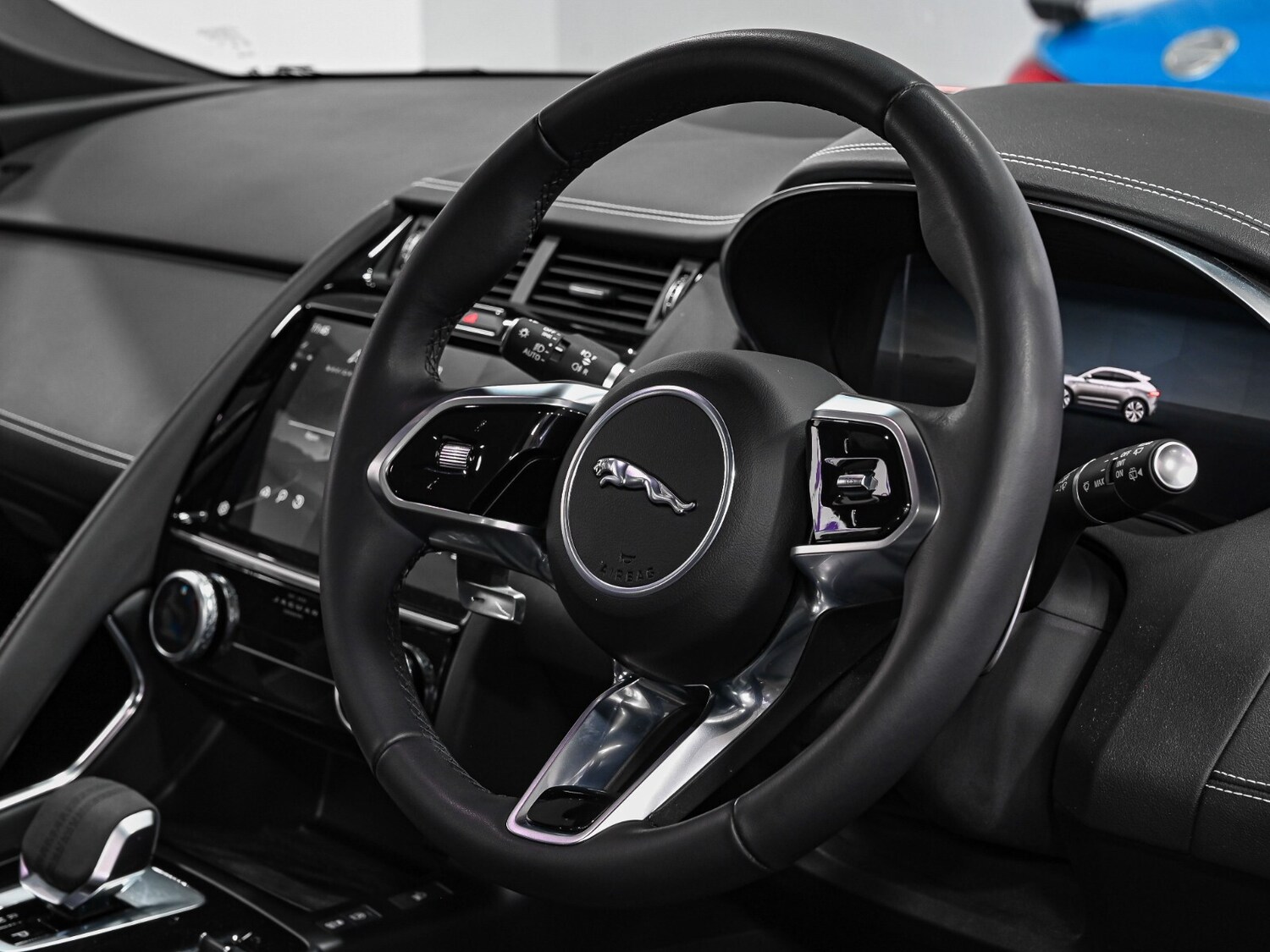 Used Jaguar E-Pace 2023 for sale - 77366962: Photo 8