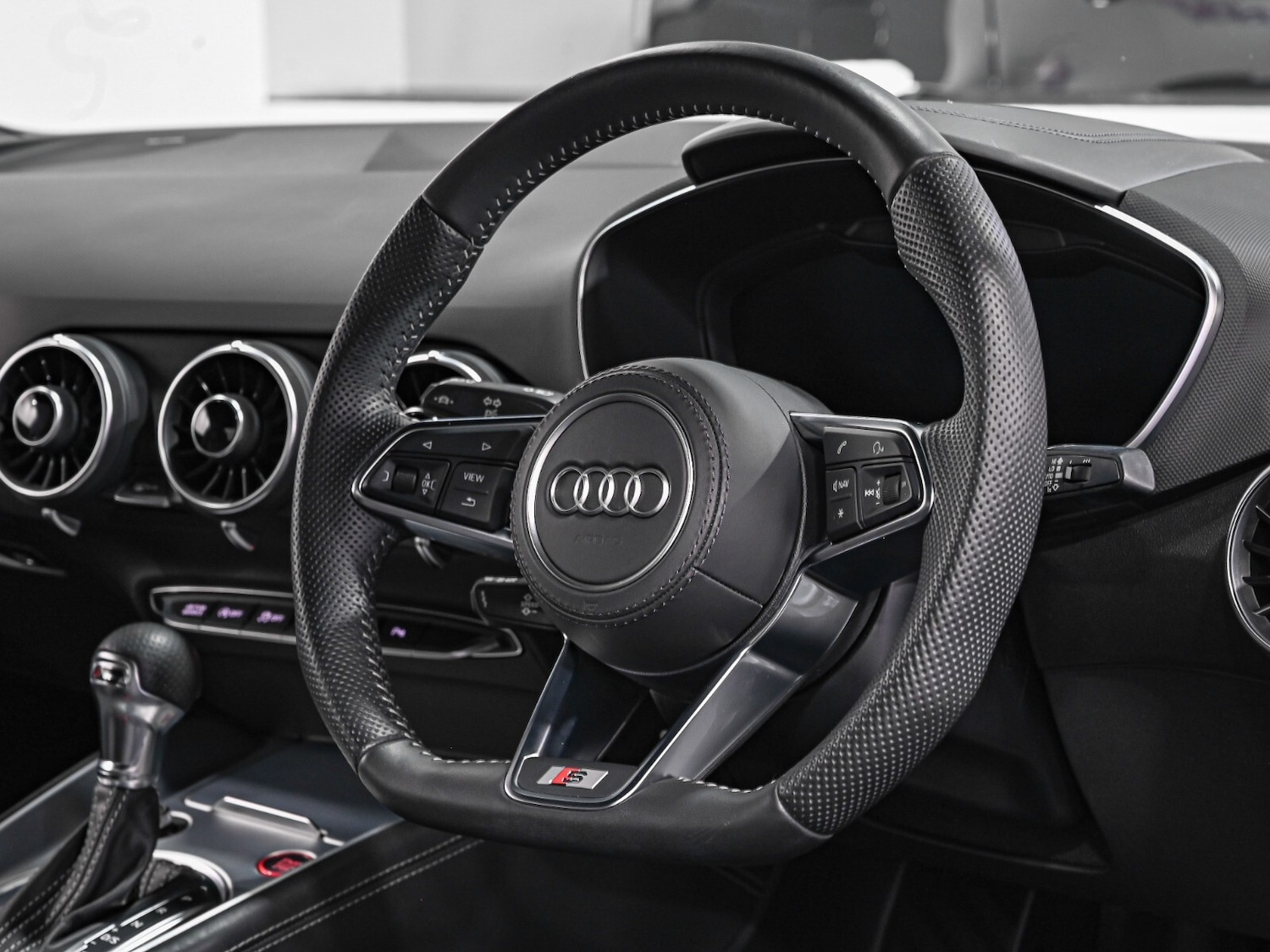 Used Audi TT 2019 for sale - 76466480: Photo 6