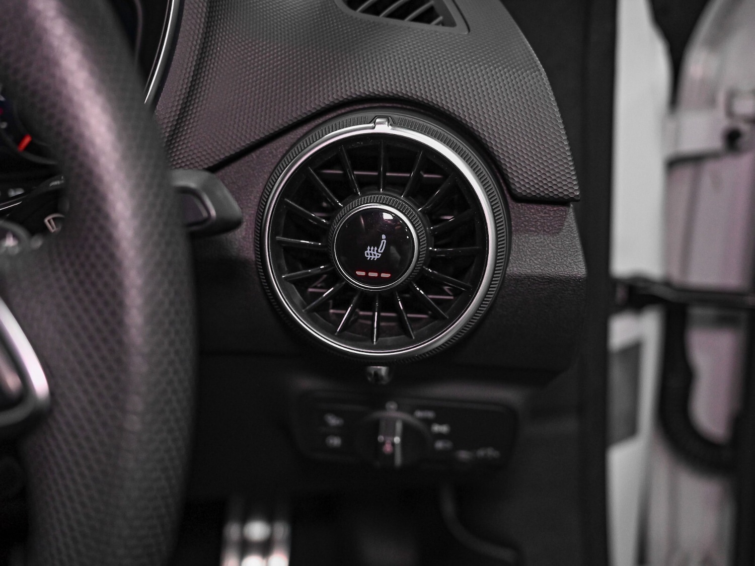 Used Audi TT 2019 for sale - 76466480: Photo 8