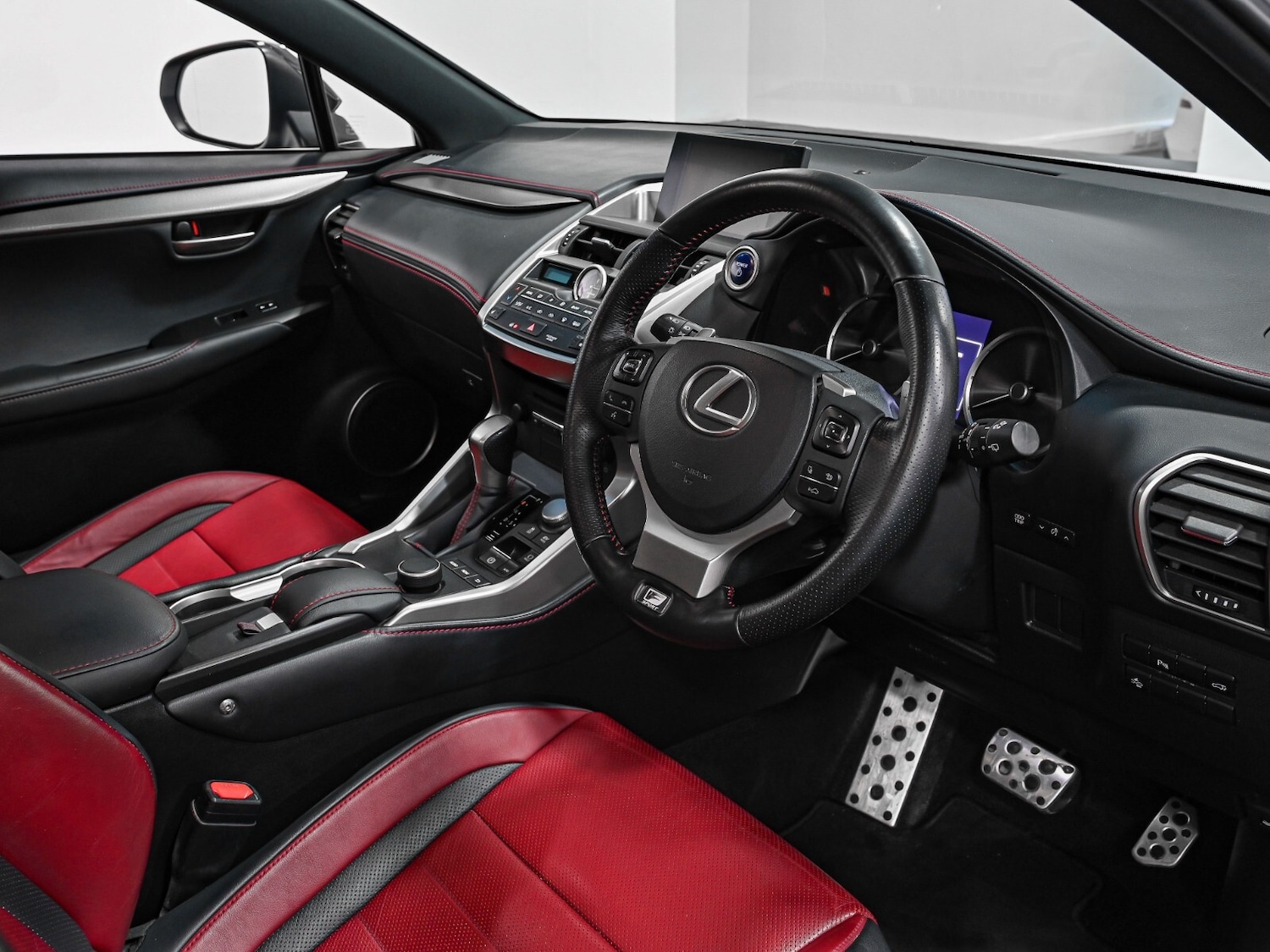 Used Lexus NX 2017 for sale - 77099029: Photo 2