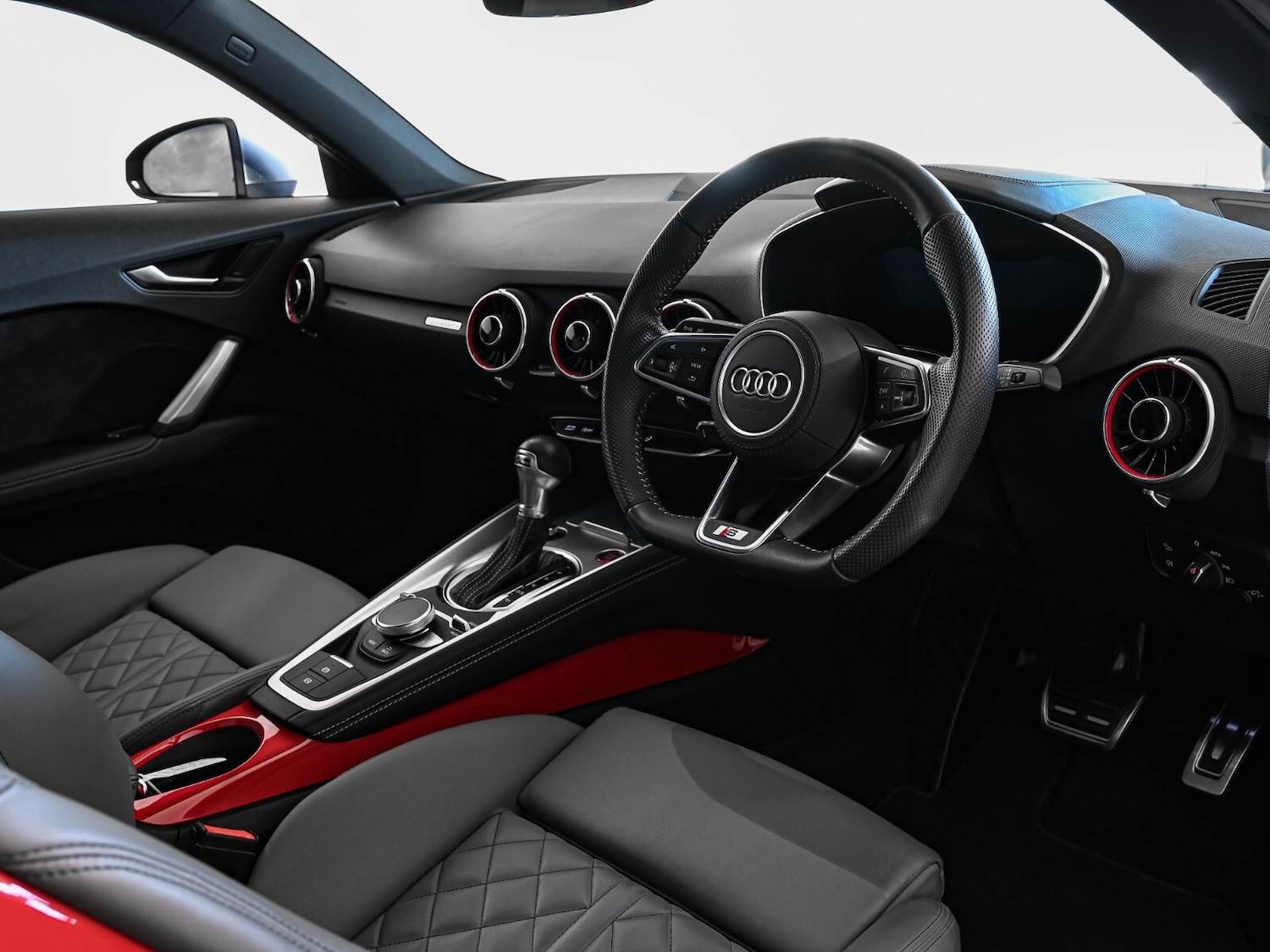 Used Audi TT 2023 for sale - 77556848: Photo 8