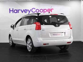 Used Peugeot 5008 2017 for sale - 75158107: Photo