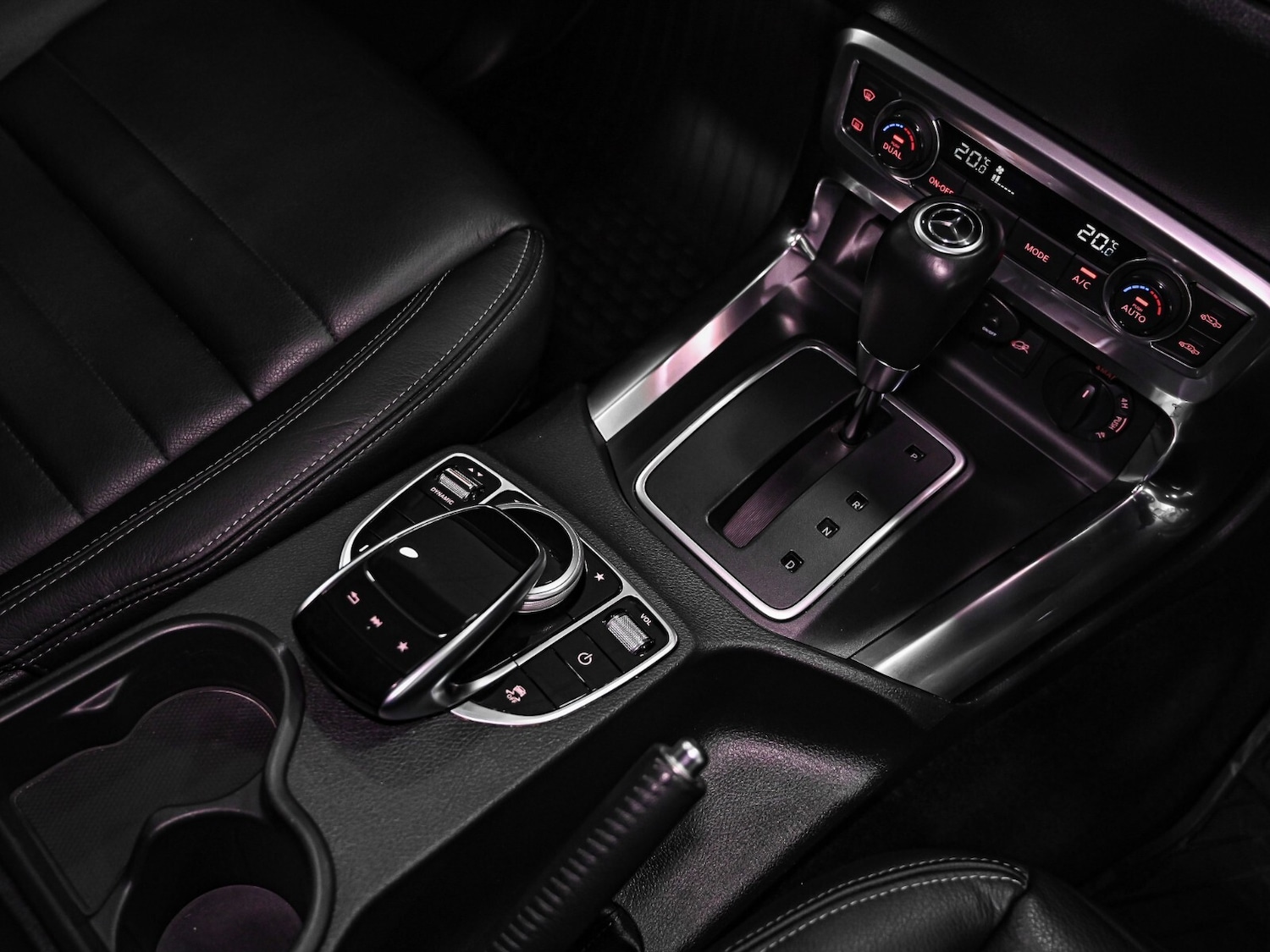 Used Mercedes-Benz X Class 2020 for sale - 76869563: Photo 10