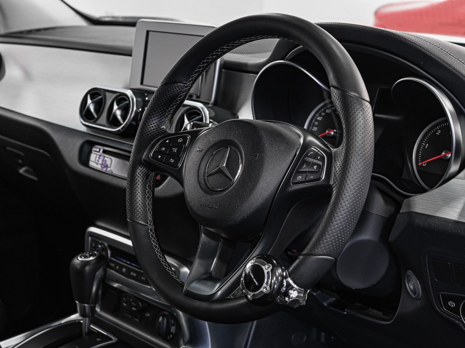 Used Mercedes-Benz X Class 2020 for sale - 76869563: Photo 7