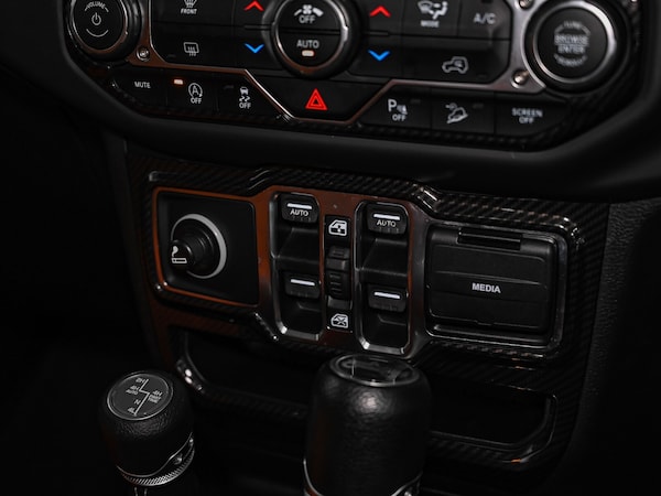 Used Jeep Wrangler 2019 for sale - 76241601: Photo 12