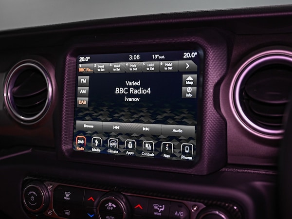 Used Jeep Wrangler 2019 for sale - 76241601: Photo 15