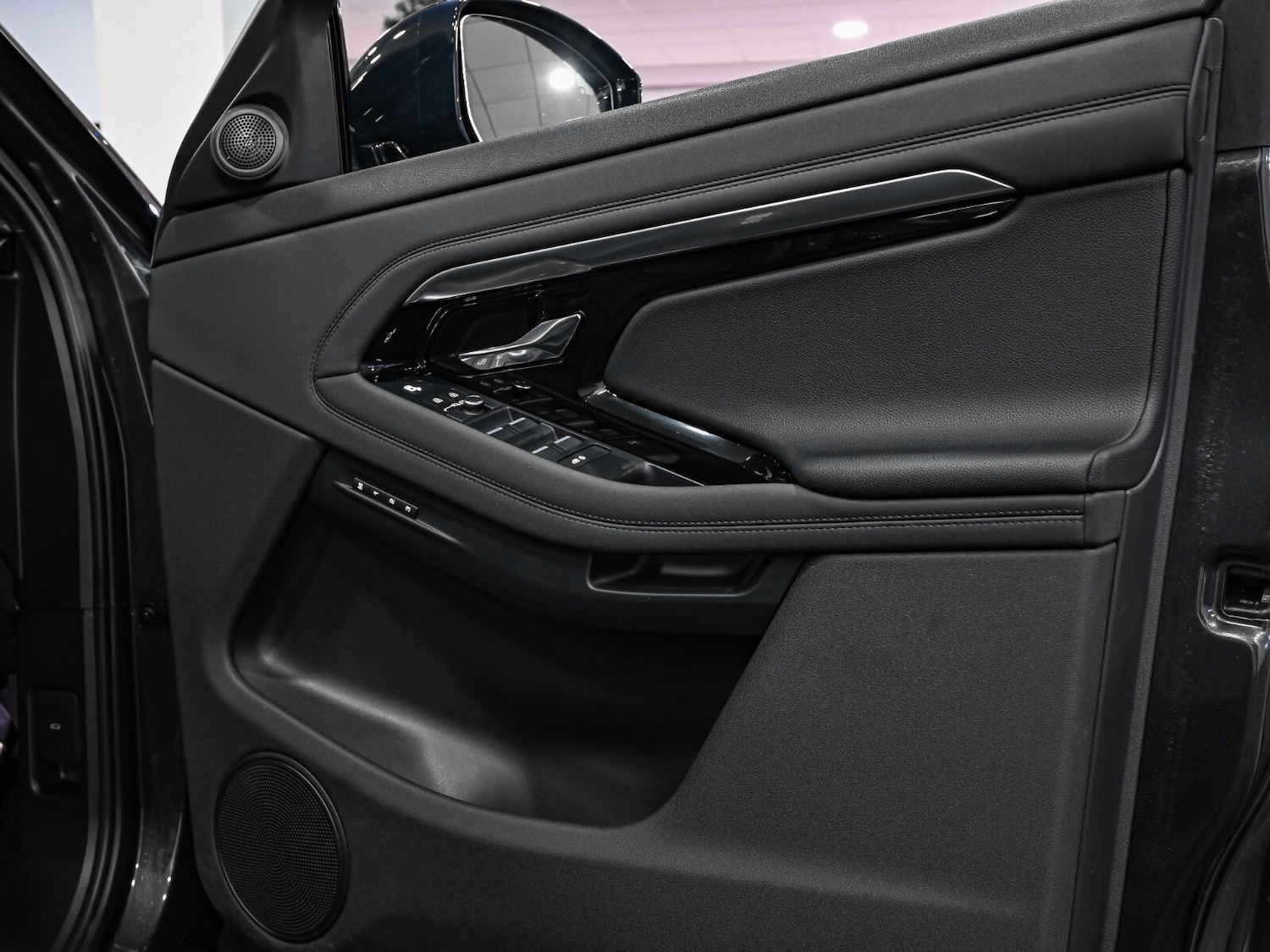 Used Land Rover Range Rover Evoque 2021 for sale - 77042885: Photo 21