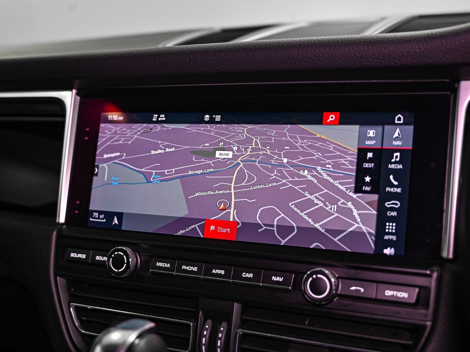 Used Porsche Macan 2019 for sale - 76869346: Photo 11